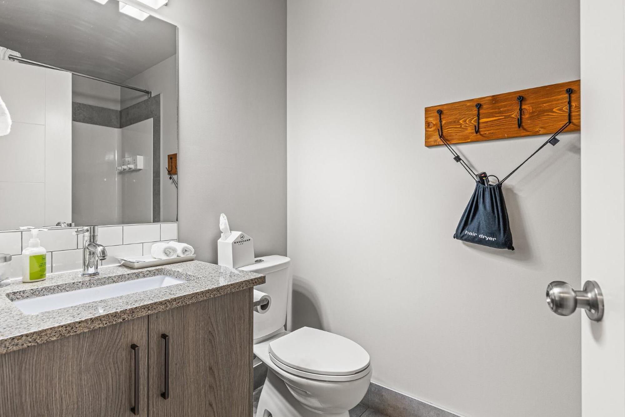 Basecamp Lodge Canmore Kültér fotó