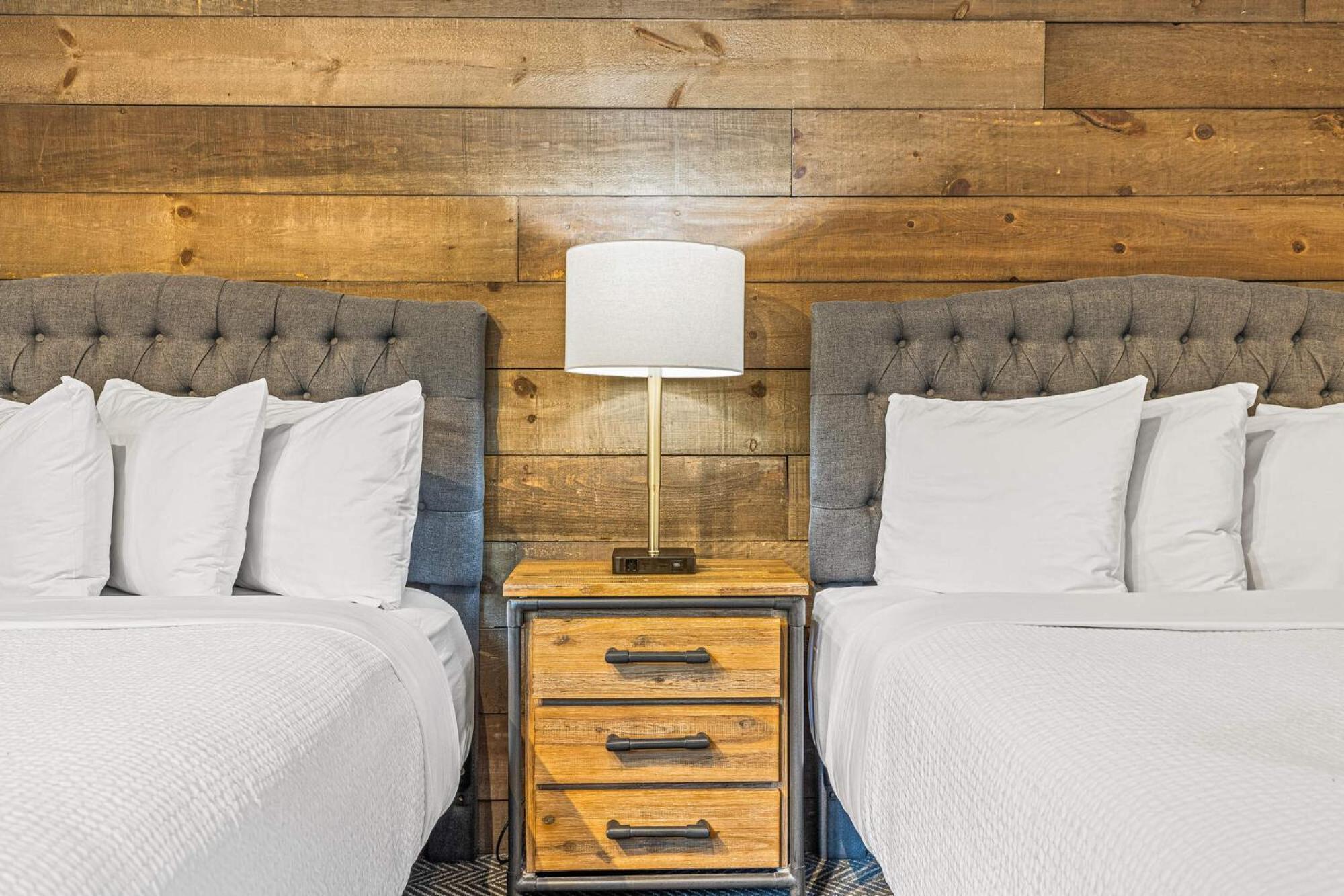 Basecamp Lodge Canmore Kültér fotó